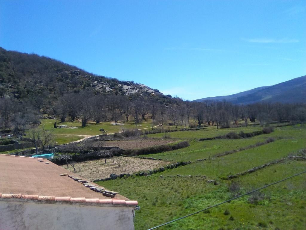 Apartamentos La Covatilla Neila de San Miguel Εξωτερικό φωτογραφία
