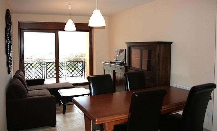 Apartamentos La Covatilla Neila de San Miguel Εξωτερικό φωτογραφία