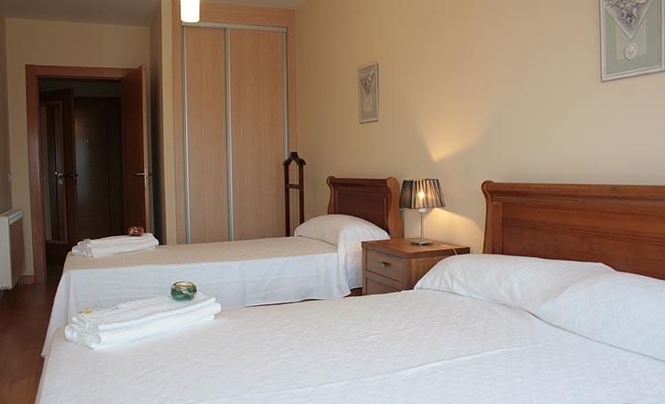 Apartamentos La Covatilla Neila de San Miguel Εξωτερικό φωτογραφία
