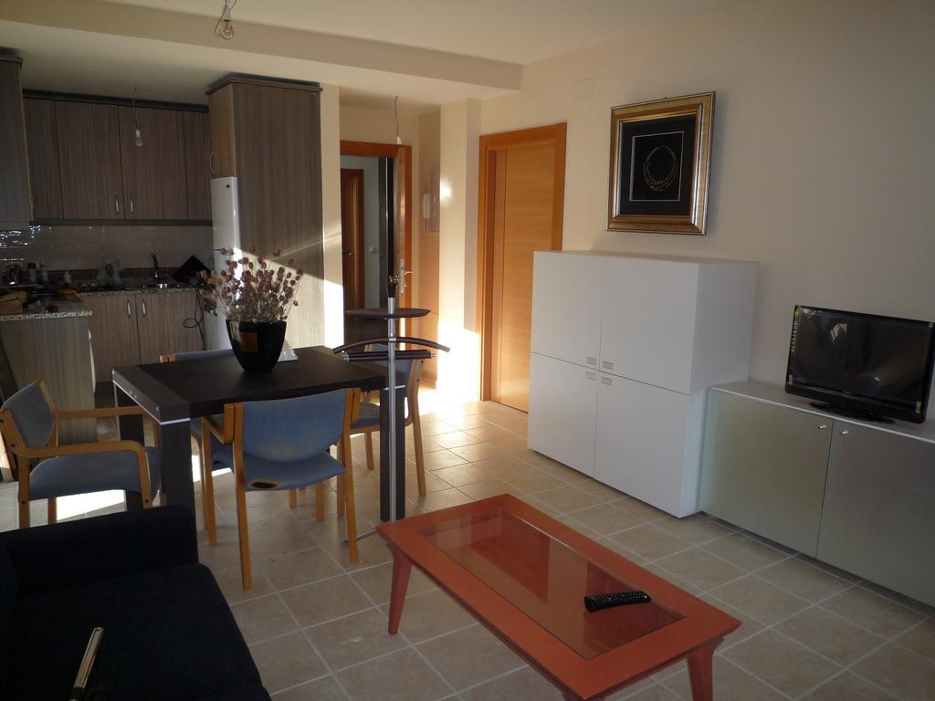 Apartamentos La Covatilla Neila de San Miguel Εξωτερικό φωτογραφία