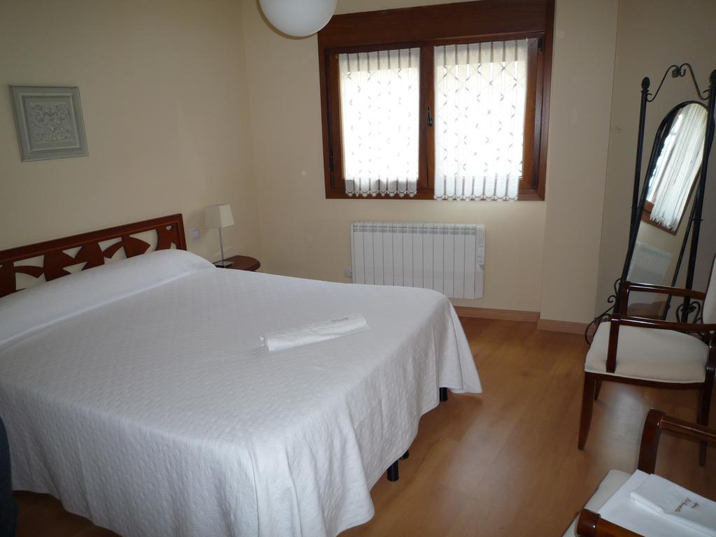 Apartamentos La Covatilla Neila de San Miguel Εξωτερικό φωτογραφία